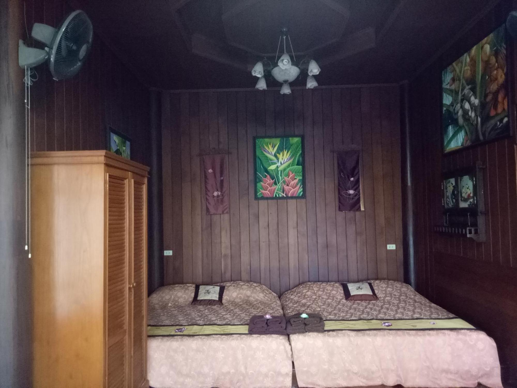 Hidden Holiday House Ban Don Faek Camera foto